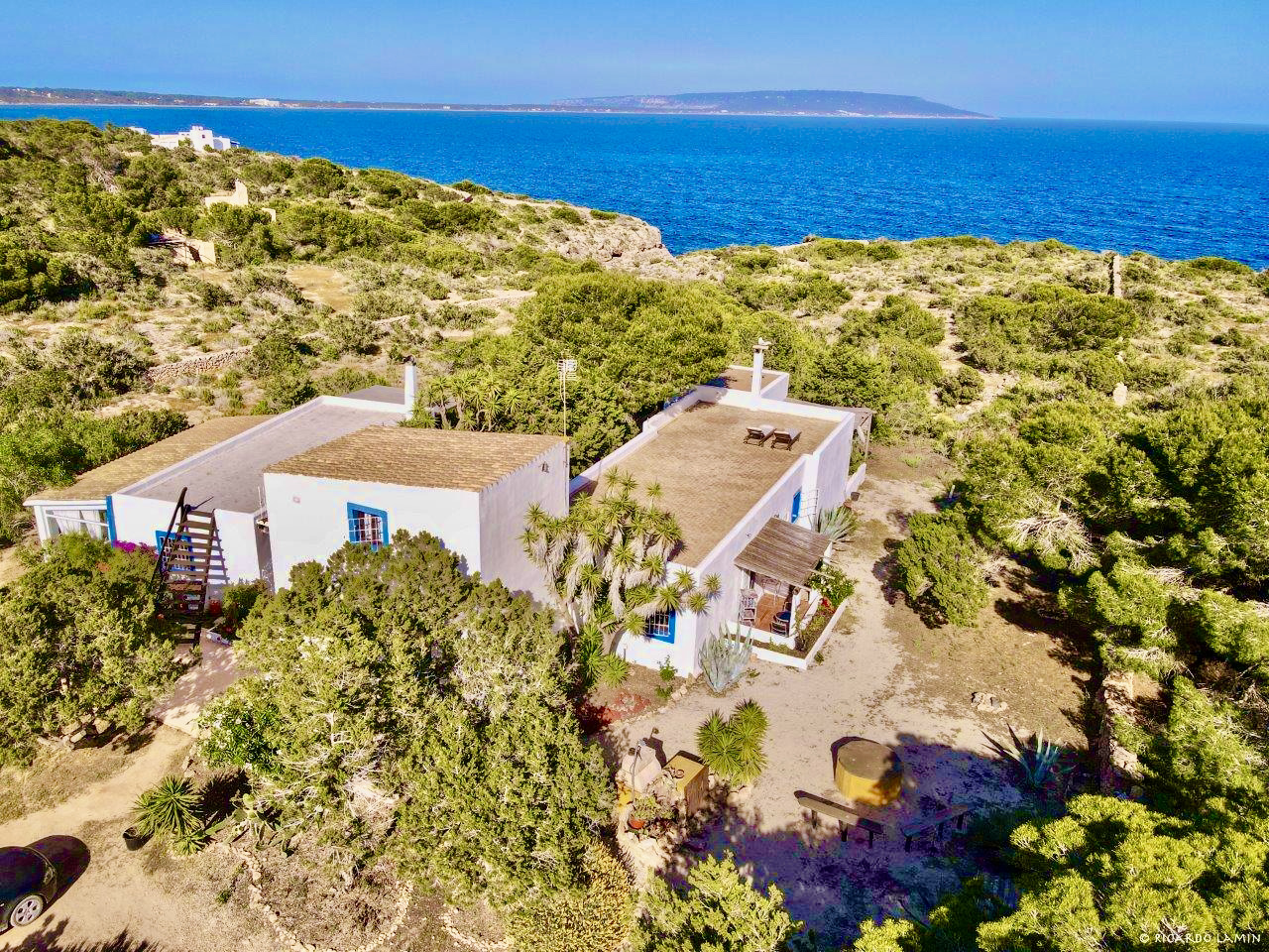 Exclusive villa with direct access to the sea in Formentera